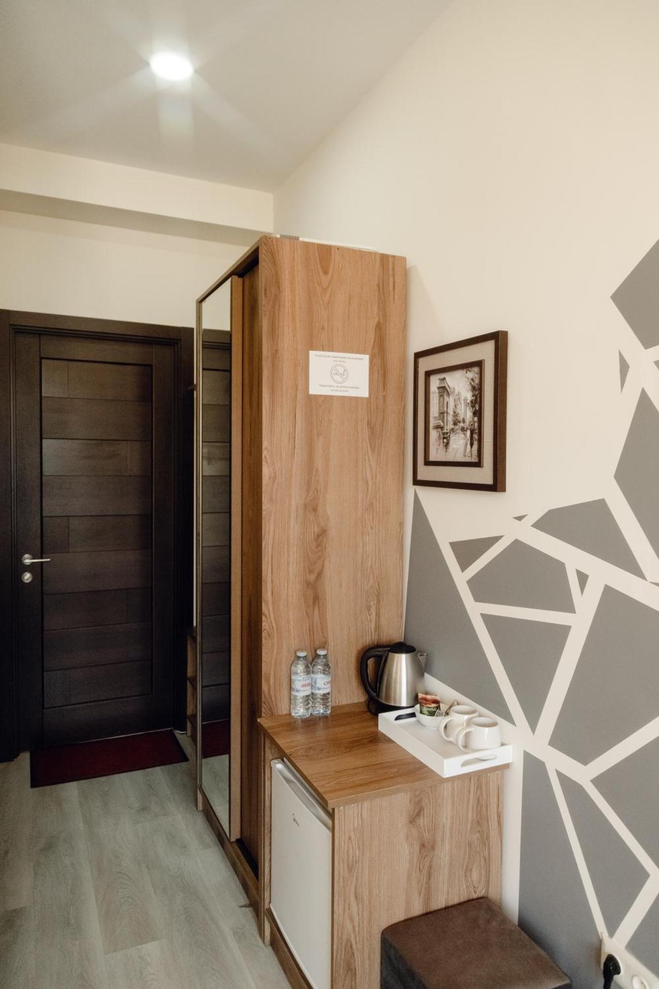 Hotel Graf T Tbilisi Buitenkant foto