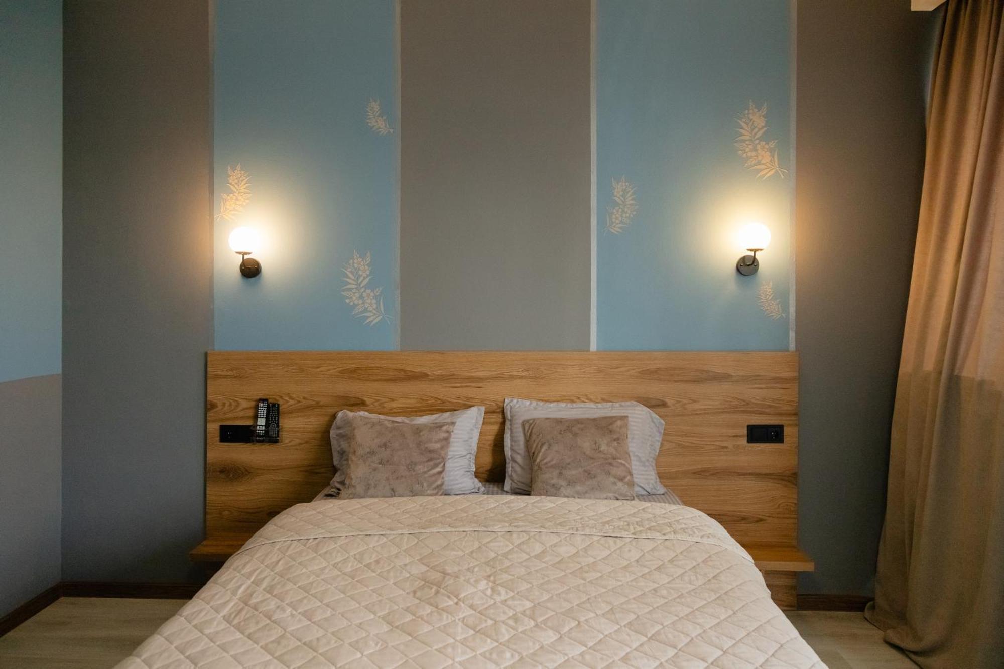 Hotel Graf T Tbilisi Buitenkant foto